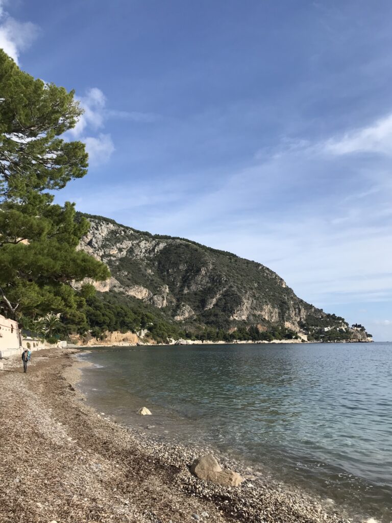 Eze, Eze